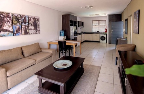 Gaborone Apartamento | Apartments 125