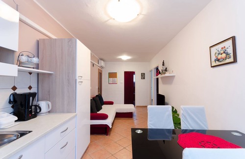 Klanfari Apartamento | Apartamentos y habitaciones Mirjana (86871-A1) - Dramalj (Crikvenica)