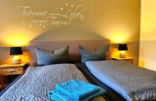 Selk Apartamento | Apartments am Selker Noor - mit Naturpark, privater Terrasse und Bachlauf an der Selker Wassermühle