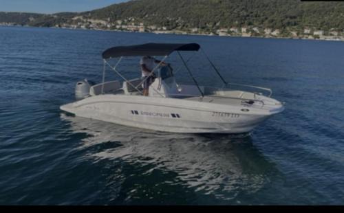 Banjol Apartamento | Apartments and boat rental Petra Španjol - crane and moorings