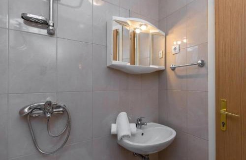 Istok Apartamento | Apartments and Room Tattoo
