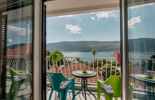 Topla Apartamento | Apartments and Rooms Bumerang