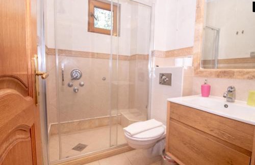 Sveti Stefan Cama Y Desayuno | Apartments and Rooms Levantin Inn