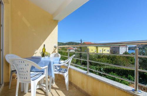Vinisce Casa | Apartments Anton