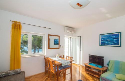Drvenik Apartamento | Apartments Antonija