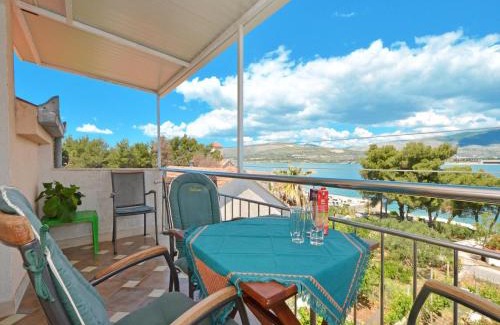 Arbanija Apartamento | Apartments Aurelija- 20m from beach
