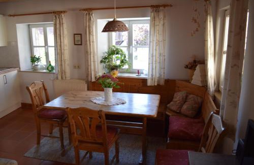 Willanzheim Apartamento | Apartments Bed & Breakfast Brückner