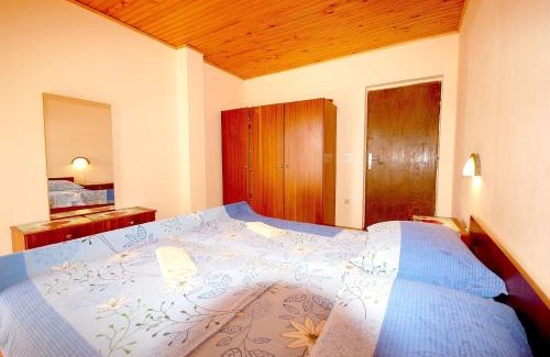 Malinska-Dubasnica Apartamento | Apartments Begic by El-Pi Tours