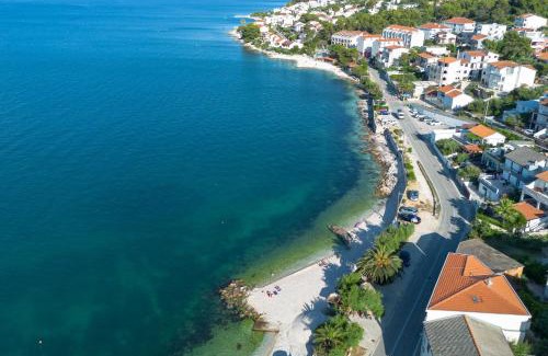 Arbanija Apartamento | Apartments Belmat