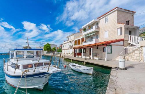 Dugi Rat Apartamento | Apartments Bety