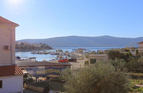 Seget Vranjica Apartamento | Apartments by the sea Seget Vranjica, Trogir - 17989