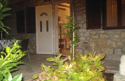 Milna (Brac) Apartamento | Apartments by the sea Milna, Brac - 735