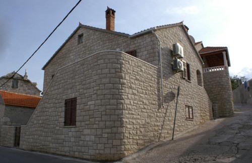 Postira Apartamento | Apartments by the sea Postira, Brac - 2898