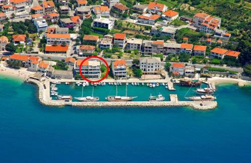 Jesenice Apartamento | Apartments by the sea Sumpetar, Omis - 18286