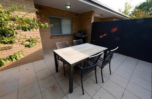Wagga Wagga Apartamento | Apartments by Townhouse