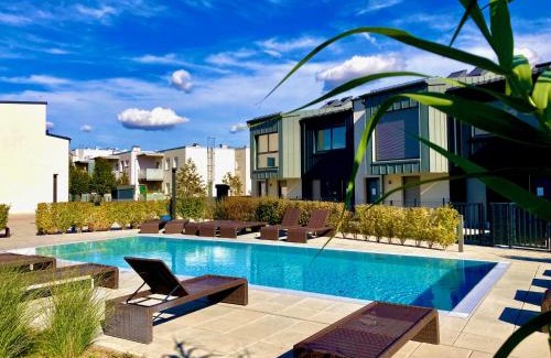 Neusiedl am See Apartamento | Apartments C'EST LA SEA - Whirlpool-Suite oder Dachterrassen-Suite