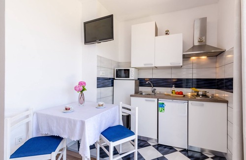 Krucica Apartamento | Apartamentos Cypress Sea Cove - Estudio Premium con balcón y vistas al mar (A2)