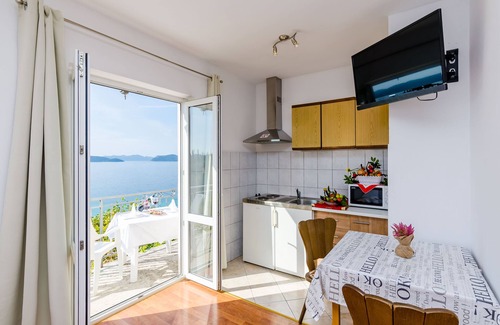 Krucica Apartamento | Apartamentos Cypress Sea Cove - Apartamento Estudio Confort con balcón y vistas al mar (A1)