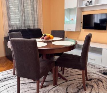 Golubovina Apartamento | Apartments Damjan