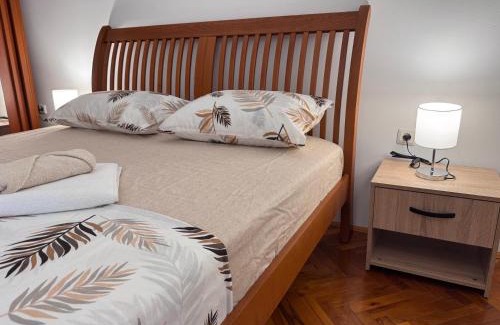 Golubovina Apartamento | Apartments Damjan