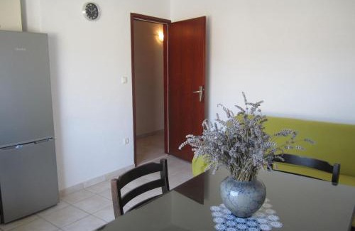 Vinisce Apartamento | Apartments Deni