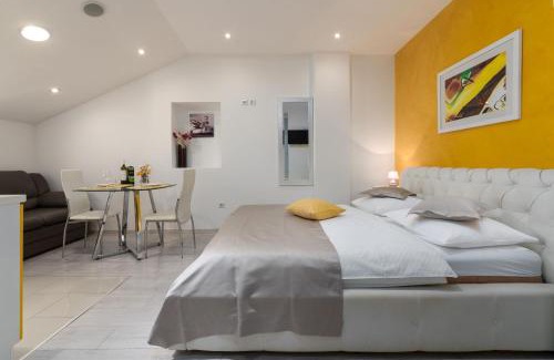 Vrsar Apartamento | Apartments Deny