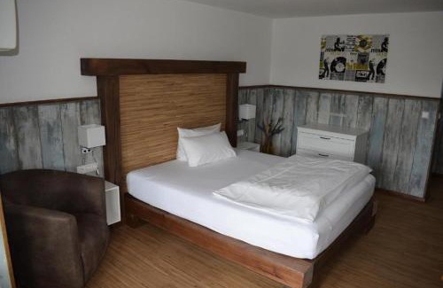 Jagstfeld Apartamento | Apartments direkt am Neckar