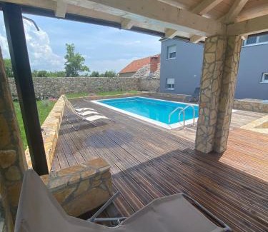 Oklaj Apartamento | Apartments Dujo