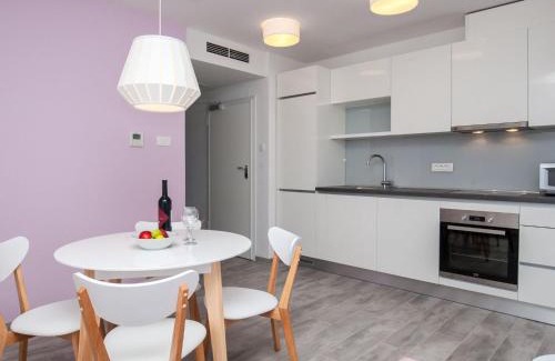 Bol Apartamento | Apartments Dva Galeba - Standard One Bedroom Apartment with Partial Sea View 106