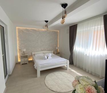 Sveti Stefan Apartamento | Apartments Dzaleta