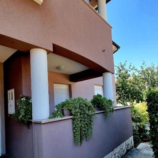 Gregovica Apartamento | Apartments Ema