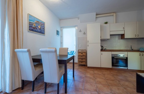 Zavala Apartamento | Apartments Ena