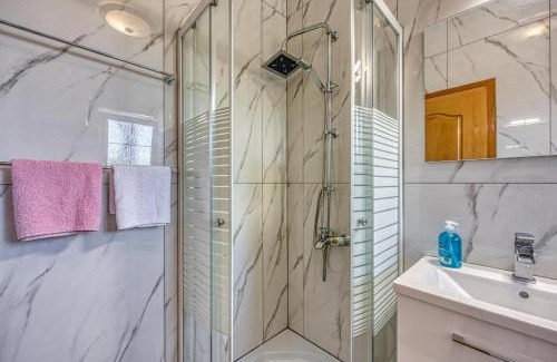 Kosinozici Apartamento | Apartments Finka