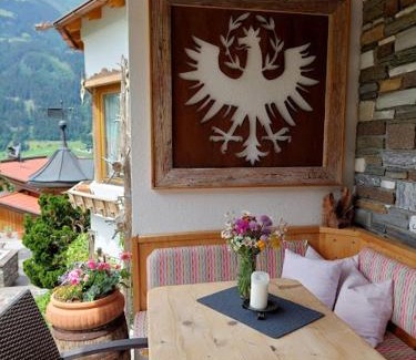 Hainzenberg Apartamento | Apartments Fleidl