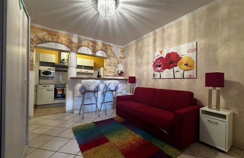 Trebesing Apartamento | Apartamentos Jardín del Edén