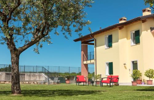 Calmasino Apartamento | Apartments Giuliana