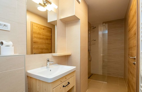 Ukanc Apartamento | Apartments Goldhorn Kingdom - Two bedroom apartment with Balcony (C)