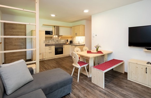 Ukanc Apartamento | Apartments Goldhorn Kingdom - Two bedroom apartment with Balcony (C)