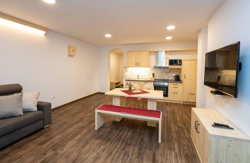 Ukanc Apartamento | Apartments Goldhorn Kingdom - One Bedroom Apartment with Balcony (B)