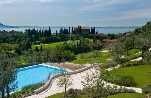 Cecina Apartamento | Apartments Golf Bogliaco