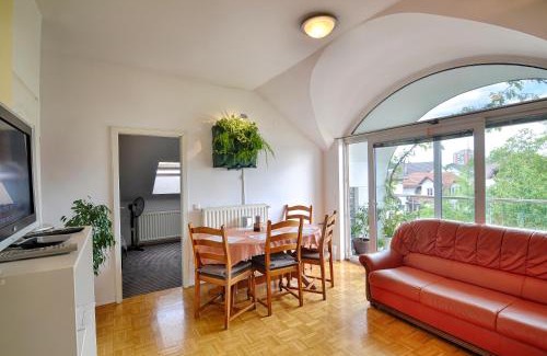 Siska District Apartamento | Apartments GreenSLO