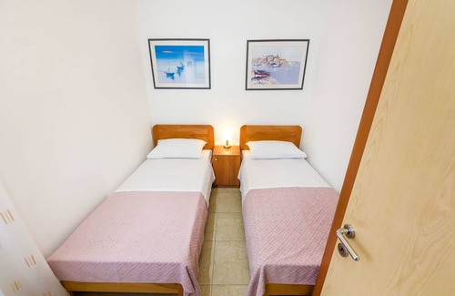 Zverinac Apartamento | Apartamentos Grozdana (86221-A1) - Isla Zverinac