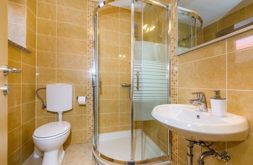 Zverinac Apartamento | Apartamentos Grozdana (86221-A1) - Isla Zverinac