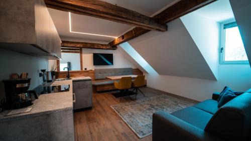 Colli In Pusteria Apartamento | Apartments, Guest House & historic Chalet Neuhaus