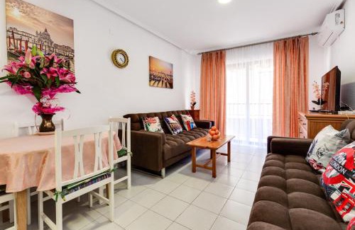 Torrevieja Apartamento | Apartments Gumersindo near the sea