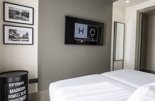 Almeria Centro Apartamento | Apartamentos HO Puerta de Purchena. Atico Suite 10