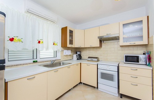 Sucuraj Apartamento | Apartamentos Rose (47571-A1) - Sucuraj - isla Hvar