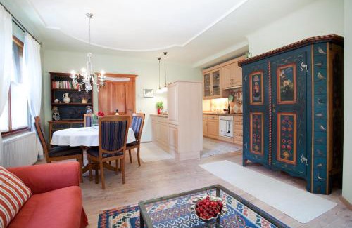 Andritz Apartamento | Apartments im Garten - Haus Anna