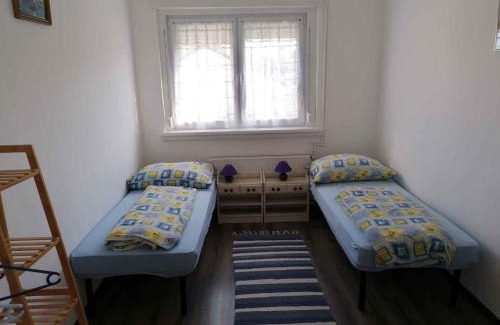 Balatonmariafurdo Apartamento | Apartments in Balatonmariafürdo 19567