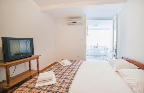 Petrovac Apartamento | Apartments Ivan